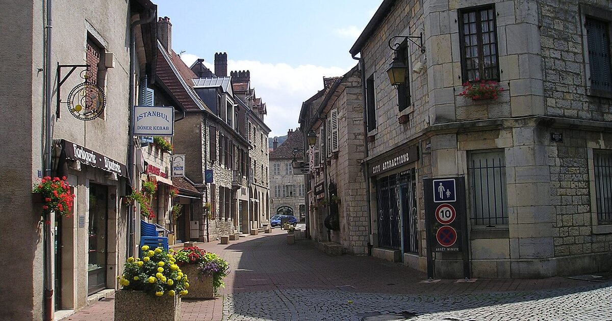 Baume-les-Dames — photo réelle