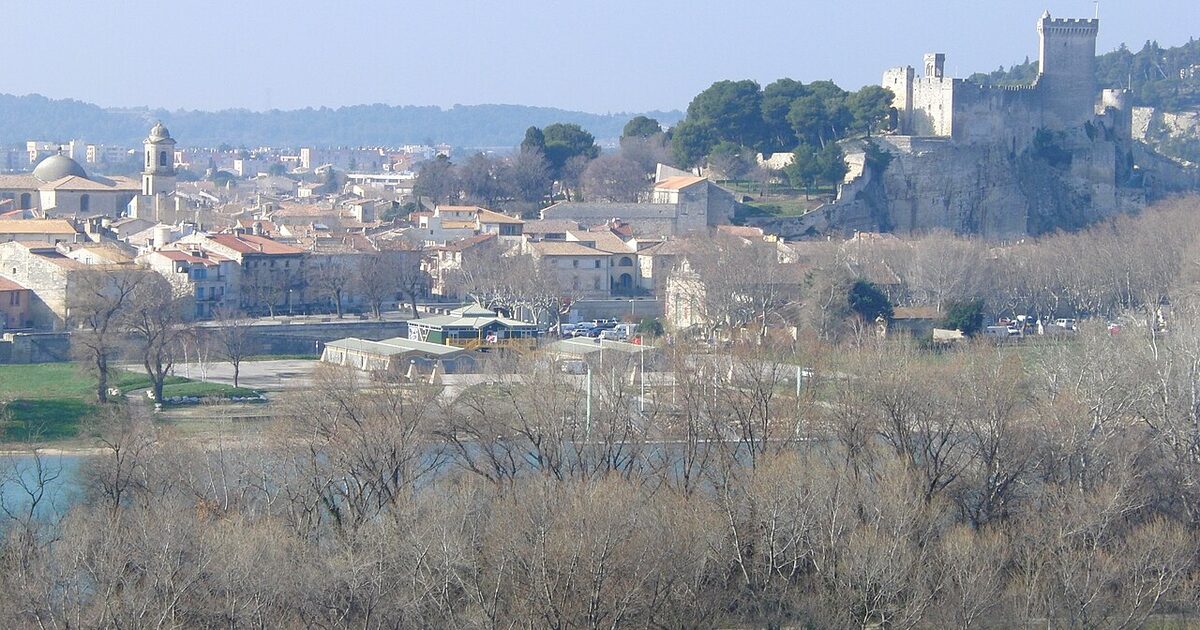Beaucaire — photo réelle