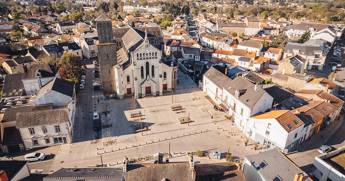Bouguenais — photo réelle (Wikimedia Commons, Bouguenaiscom)