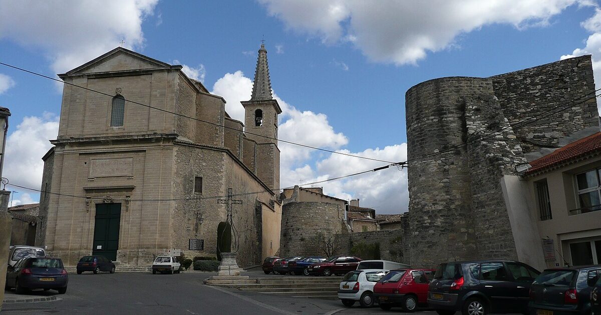 Caumont-sur-Durance — photo réelle