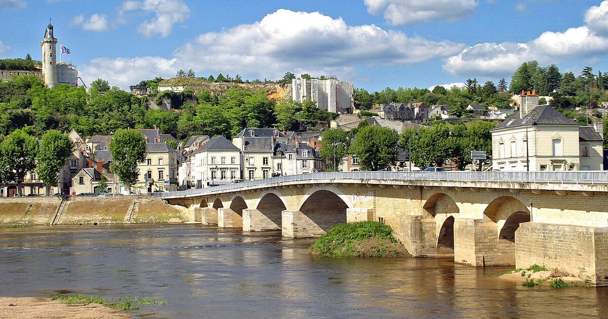 Chinon — photo réelle