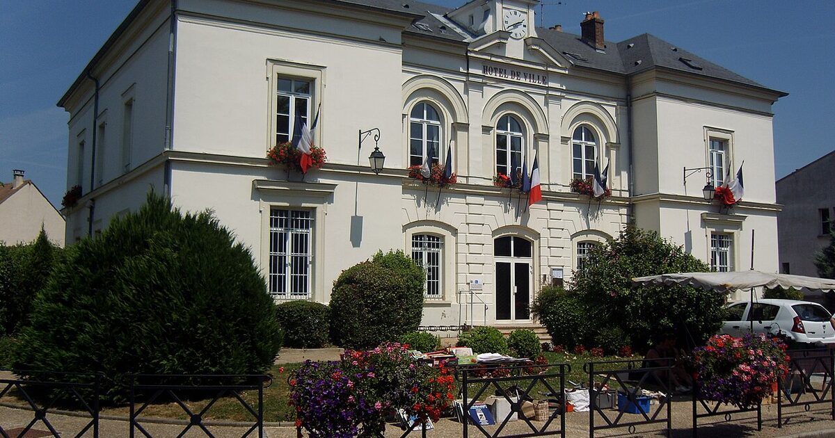 Fontenay-Trésigny — photo réelle