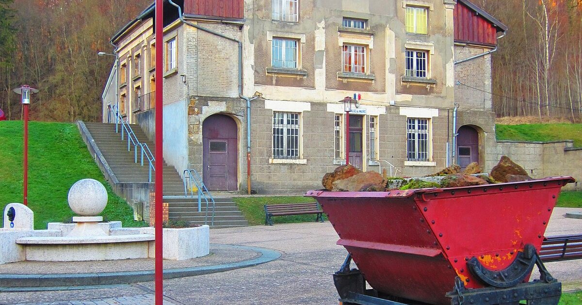 Haucourt-Moulaine — photo réelle (Wikimedia Commons, Aimelaime)