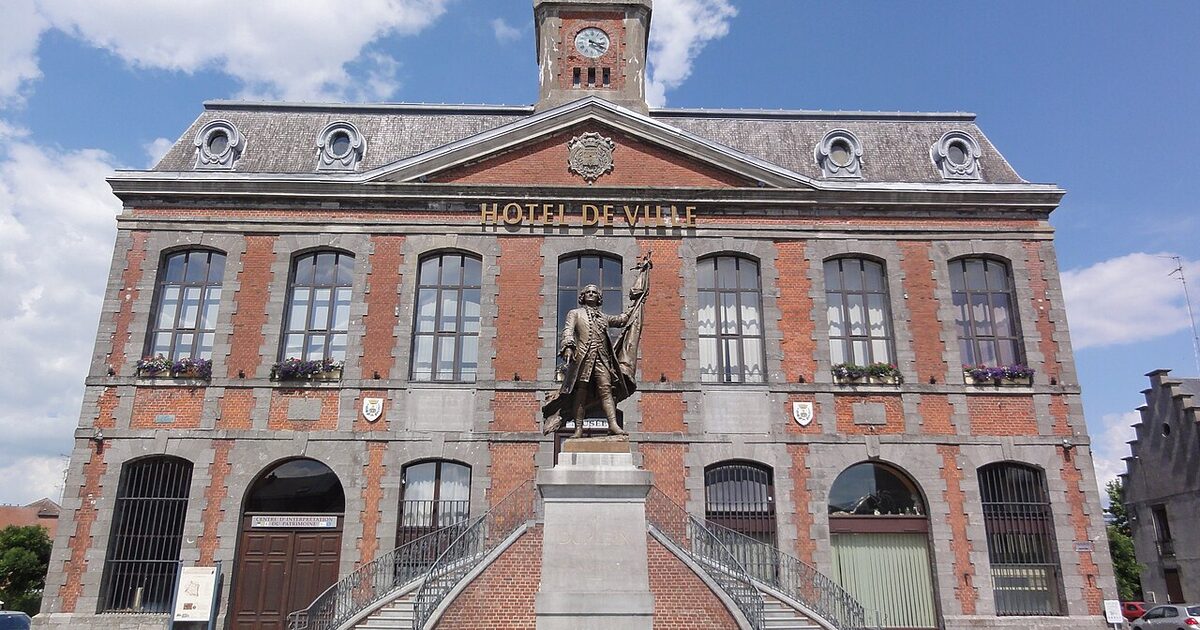 Landrecies — photo réelle (Wikimedia Commons, Havang(nl))