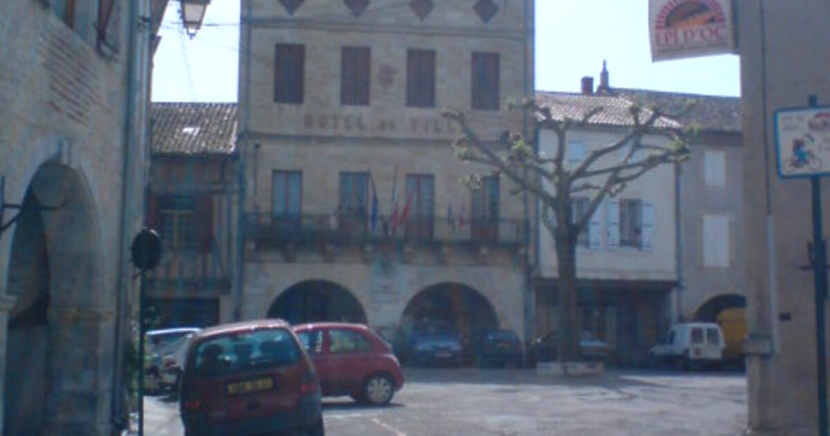 Layrac — photo réelle