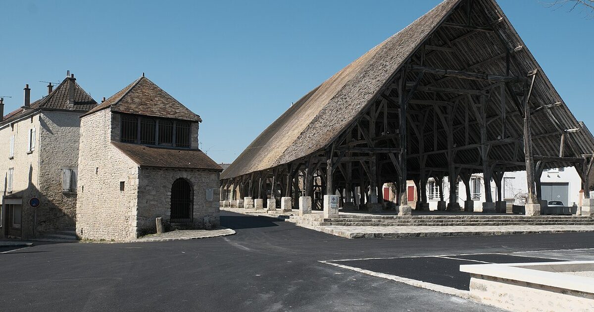 Le Mérévillois — photo réelle (Wikimedia Commons, GFreihalter)