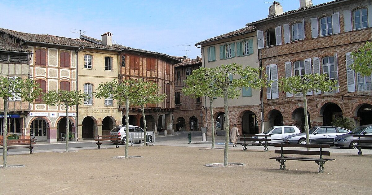 Lisle-sur-Tarn — photo réelle