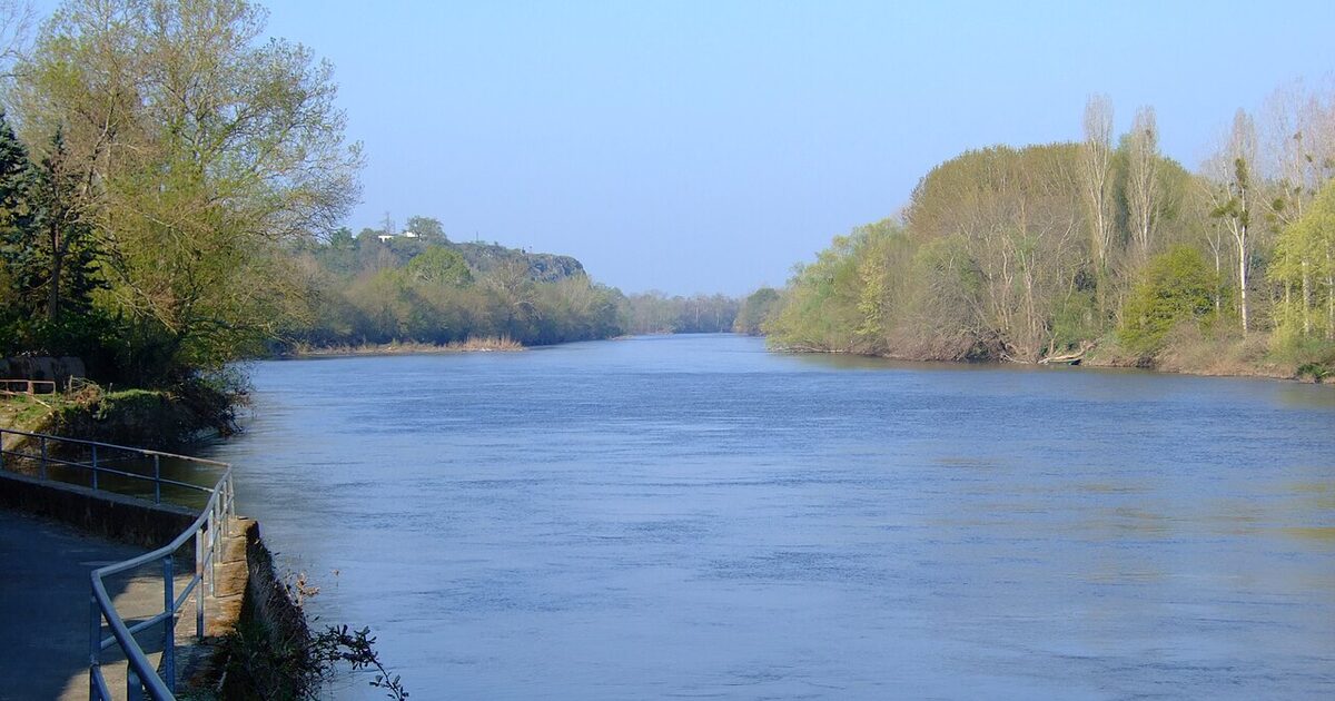 Mûrs-Erigné — photo réelle (Wikimedia Commons, Touriste)