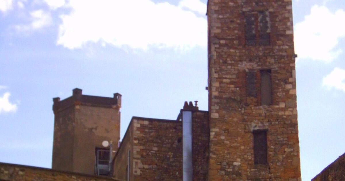 Neuville-sur-Saône — photo réelle