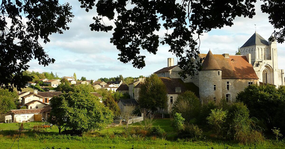 Nouaillé-Maupertuis — photo réelle (Wikimedia Commons, Kokin)