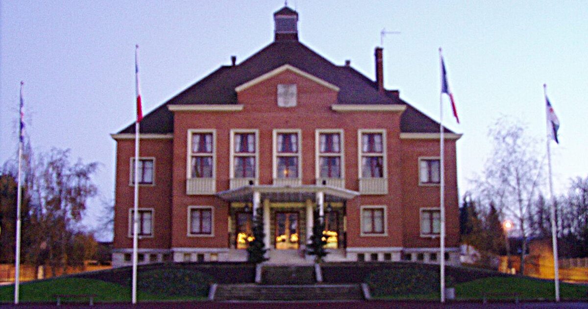 Rosières-en-Santerre — photo réelle (Wikimedia Commons, Benjamin~commonswiki)