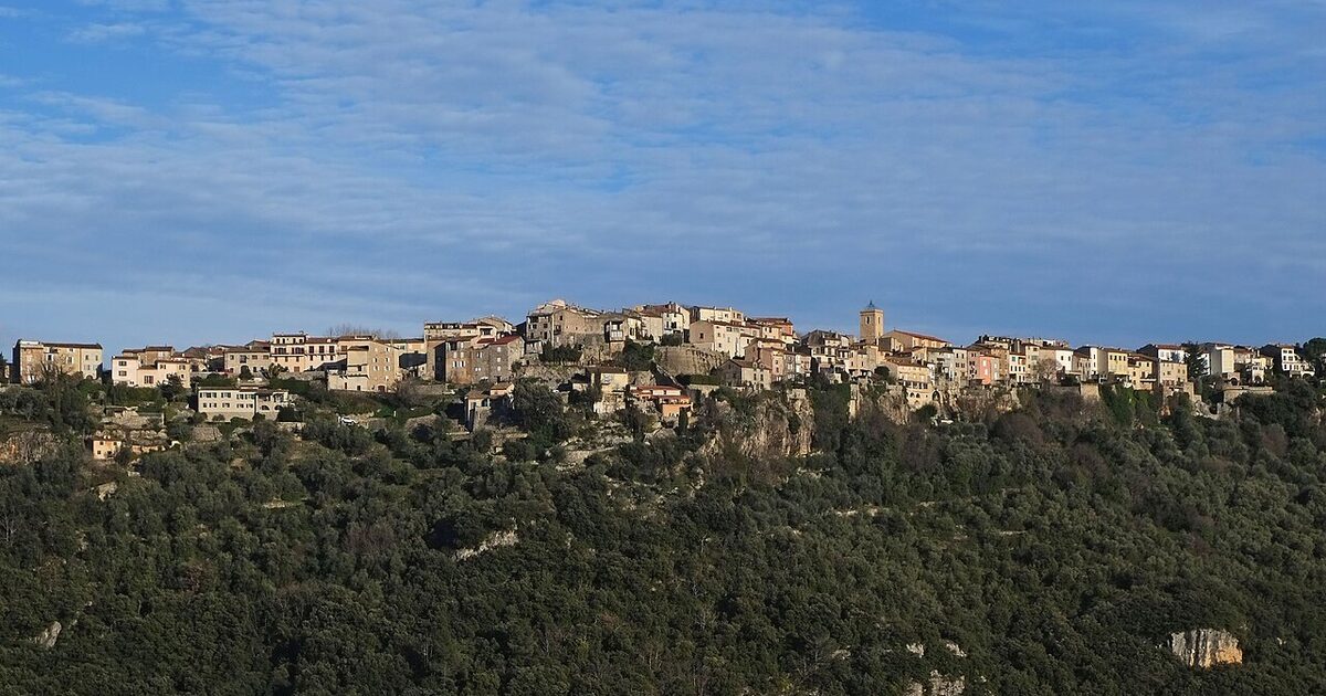Saint-Cézaire-sur-Siagne — photo réelle