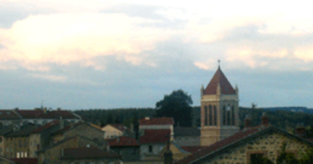 Saint-Genest-Malifaux — photo réelle (Wikimedia Commons, Titou42)