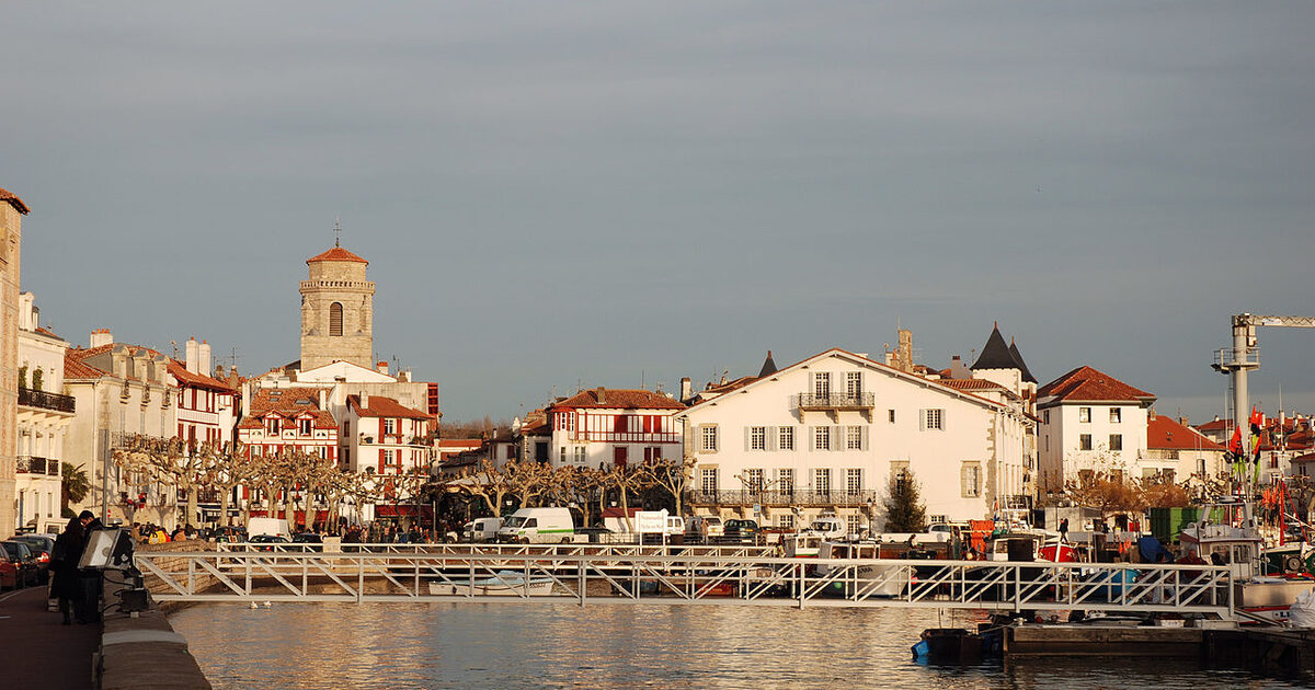 Saint-Jean-de-Luz — photo réelle