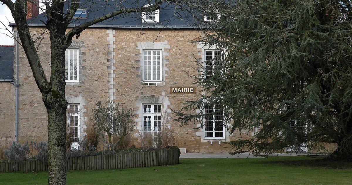 Sautron — photo réelle (Wikimedia Commons, Pymouss)