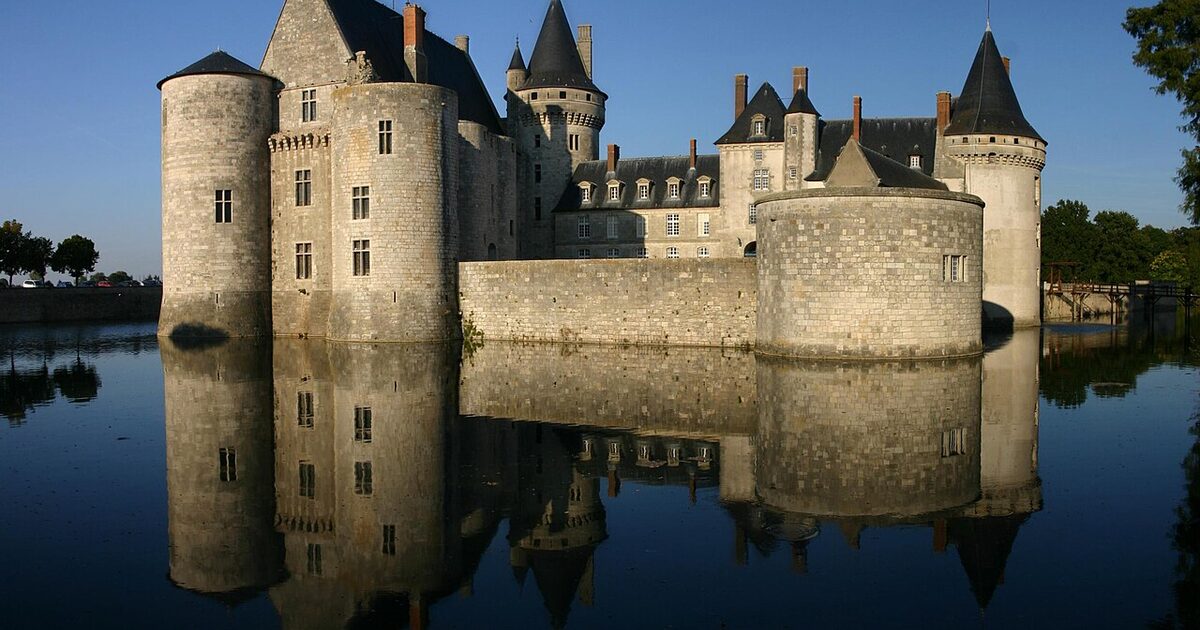 Sully-sur-Loire — photo réelle