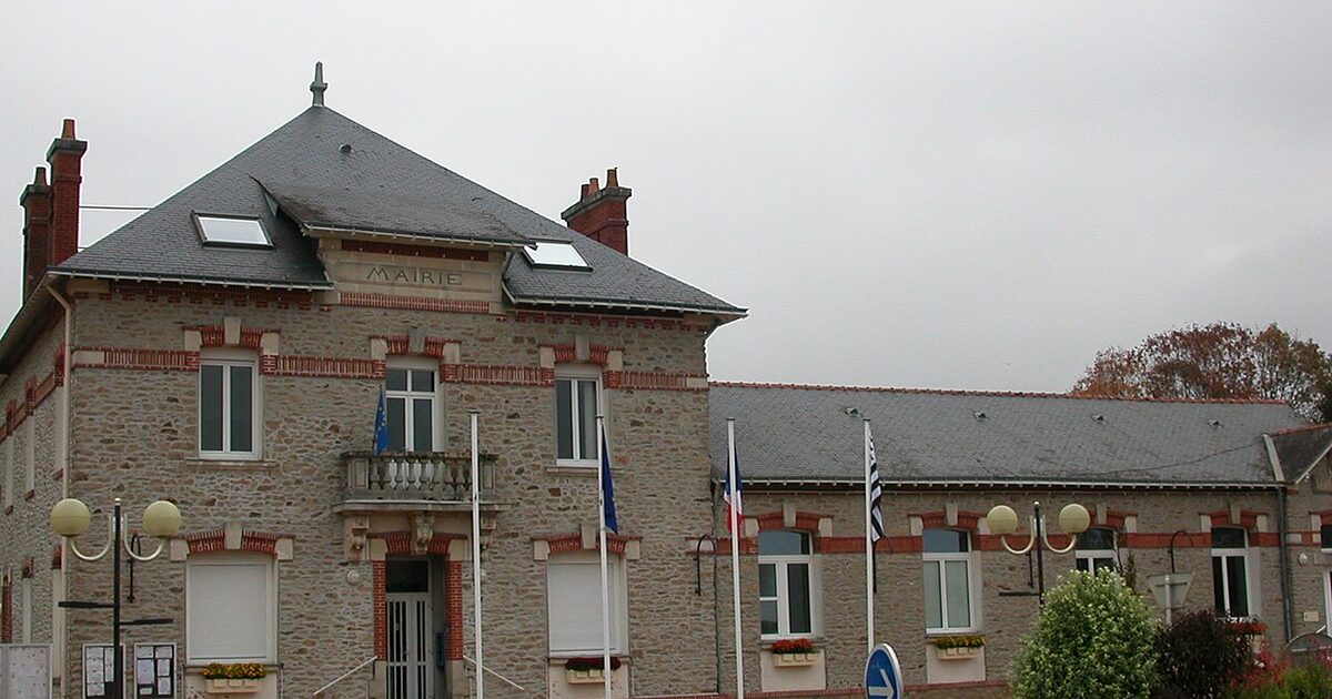 Treillières — photo réelle (Wikimedia Commons, Pymouss)