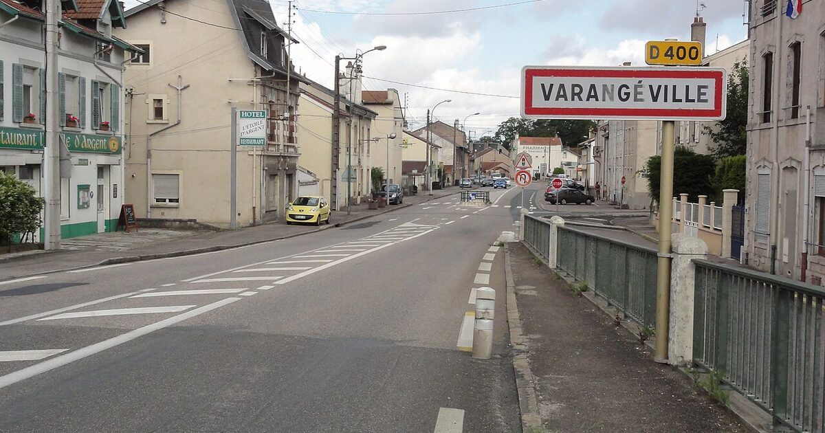Varangéville — photo réelle (Wikimedia Commons, Havang(nl))