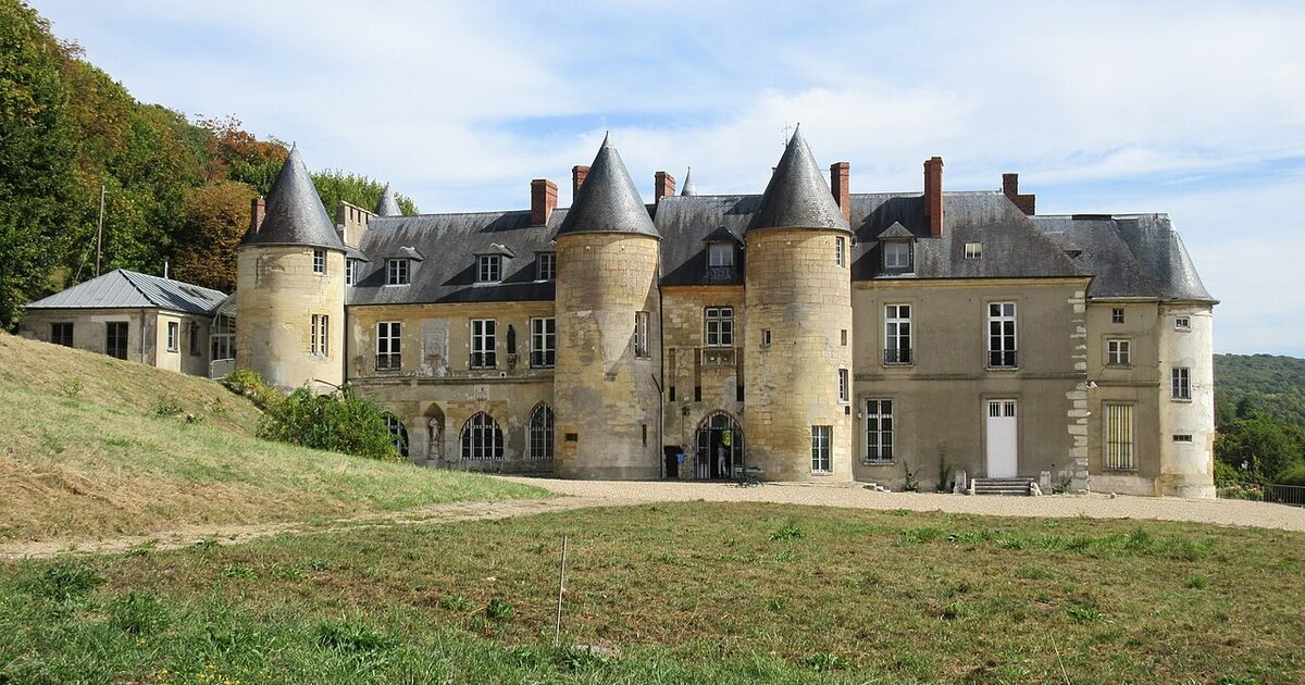 Vaux-sur-Seine — photo réelle