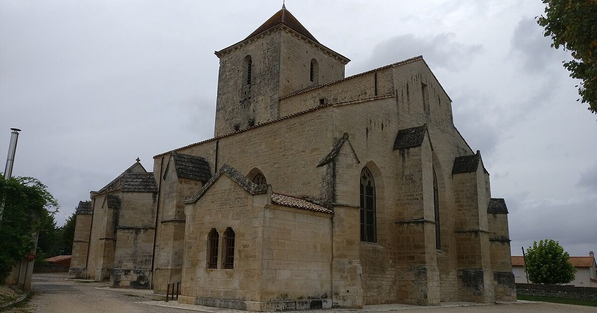 Vouillé — photo réelle (Wikimedia Commons, Niala6433)
